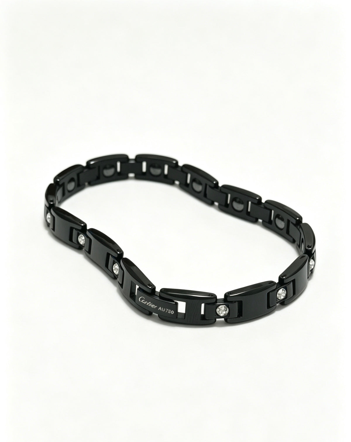Sculptural Statement Bracelet in Gold-Tone – Design 30 detail view