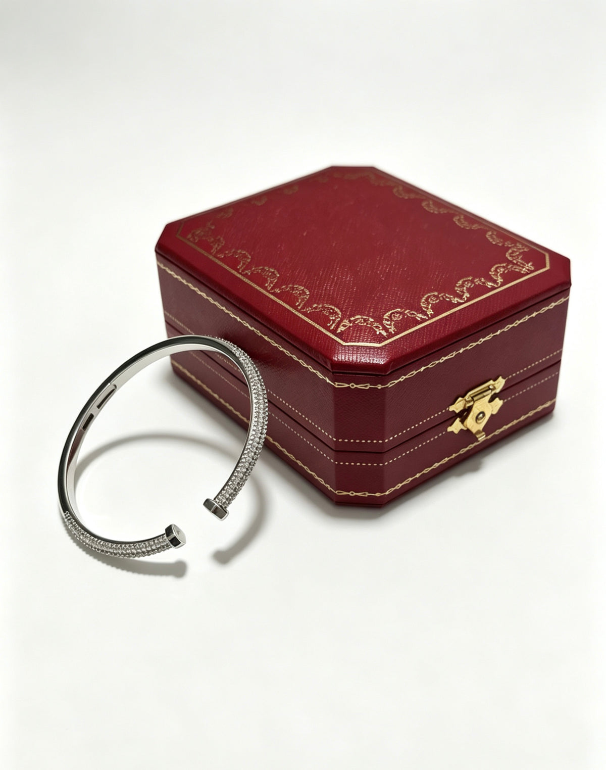 Sculptural Statement Bracelet in Gold-Tone – Design 22 side detail