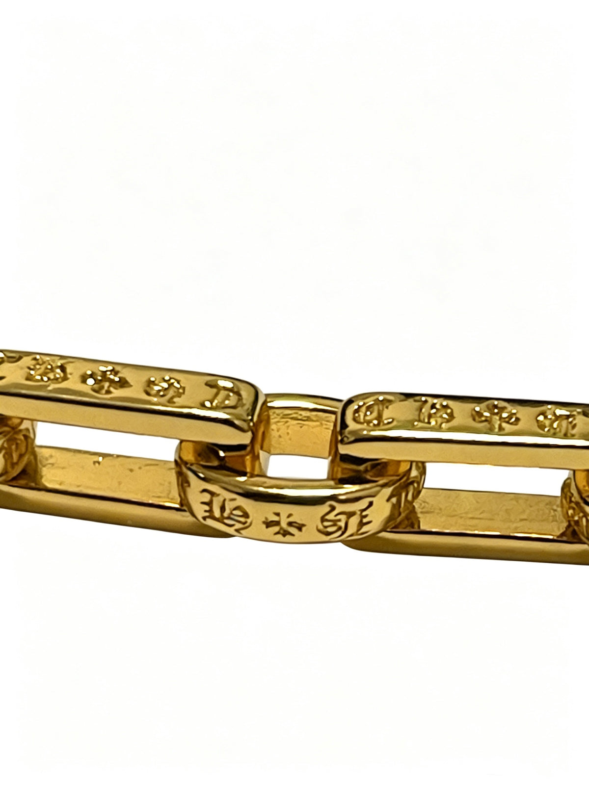Cross Cuban-Link Bracelet in Antique Silver-Tone – Cuban Link – Design 14 close-up detail