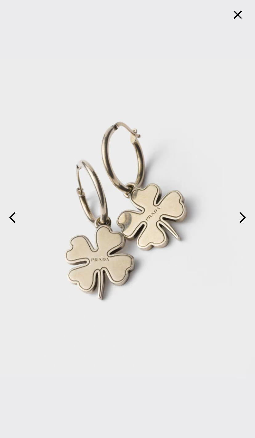 Signature Emblem Statement Earrings in Polished Metal-Tone – Vintage – Design 02 detail view