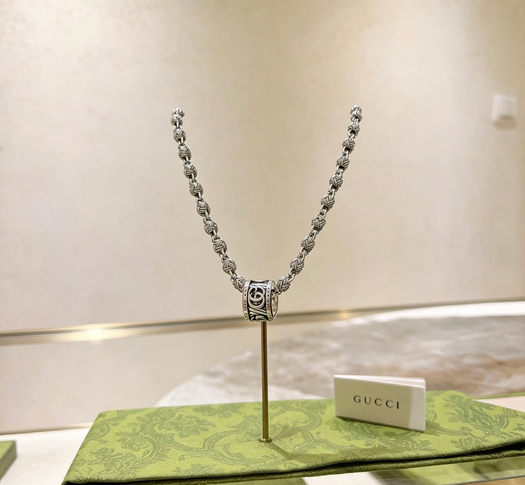 Double-G Emblem Pendant Necklace in Polished Metal-Tone – Design 048 detail view