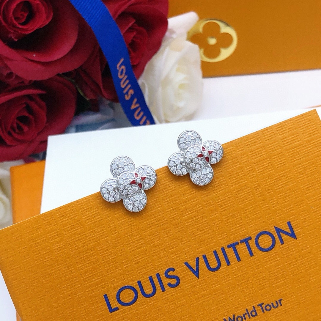 Floral Fashion Accessory – Silver Detail front product view
