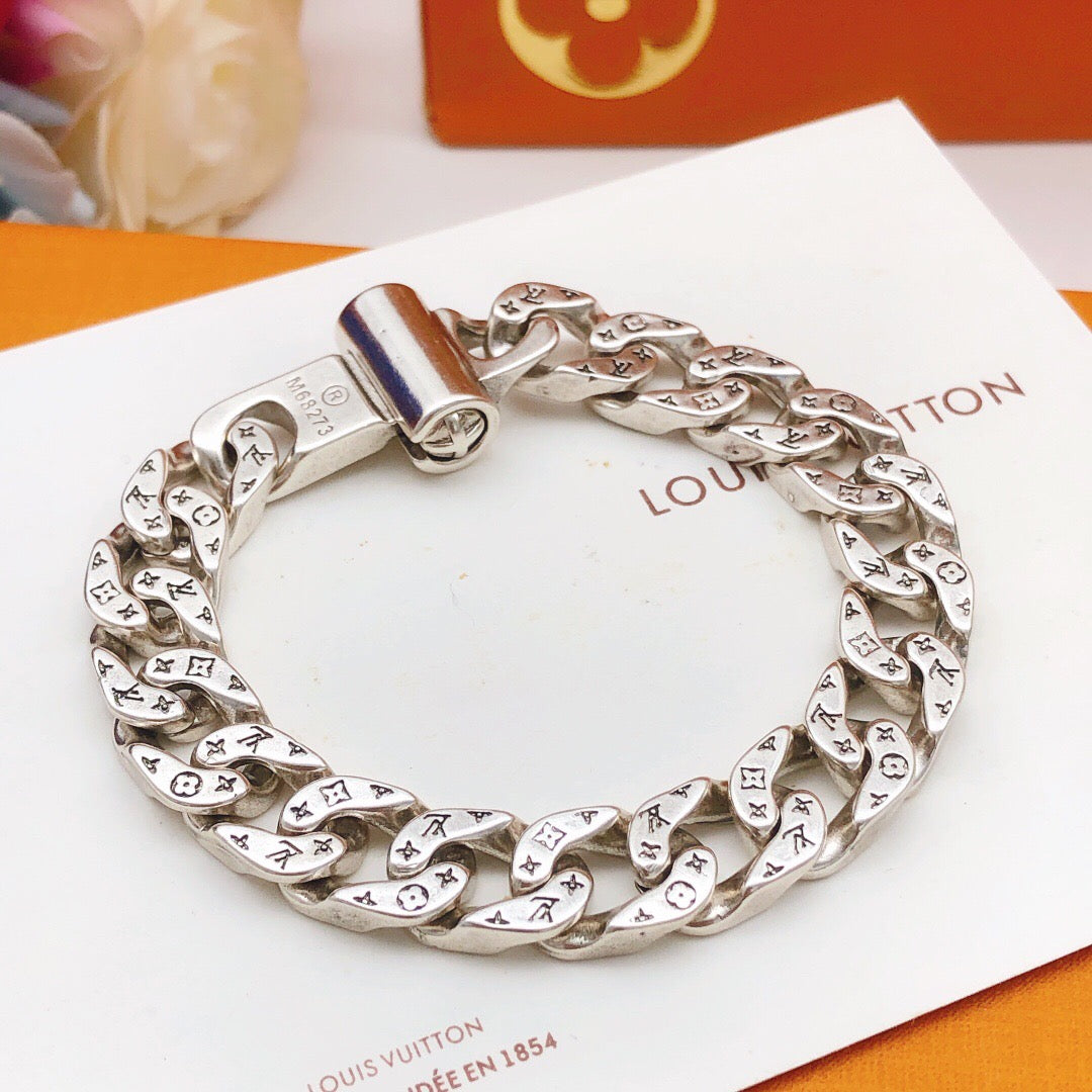 Geometric Emblem Bracelet in Silver-Tone – Silver Detail – Design 005 styled product view