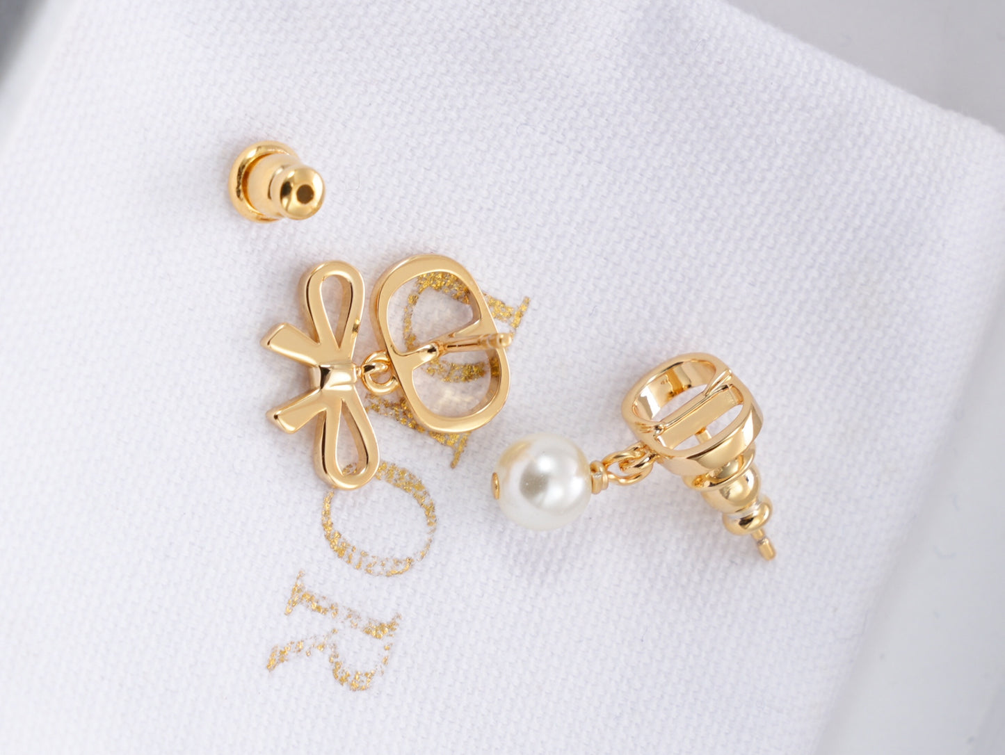 Sculptural Statement Earrings in Polished Metal-Tone with Crystal-Style Accents – Design 001 main product view
