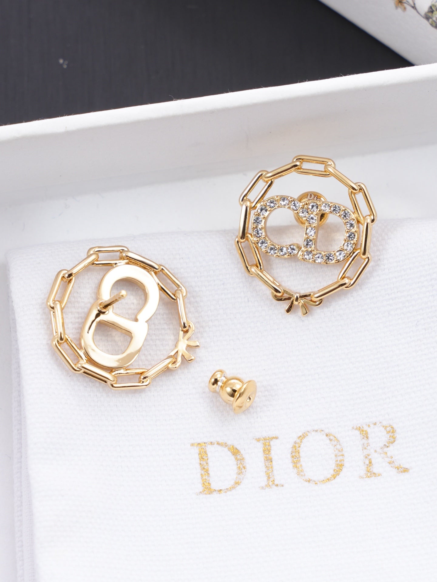 Sculptural Stud Earrings in Polished Metal-Tone with Crystal-Style Accents – Design 001 main product view