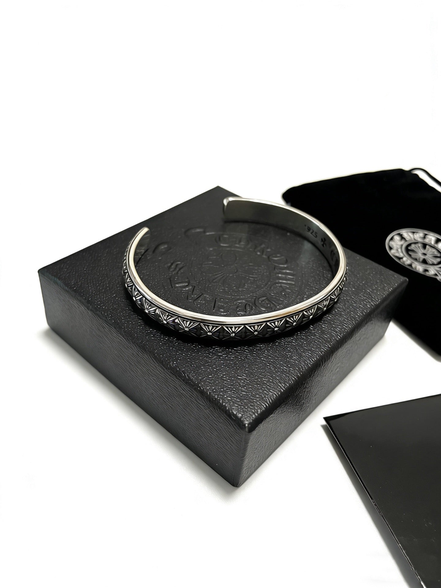 Signature Emblem Bangle in Polished Metal-Tone – Design 008 detail view