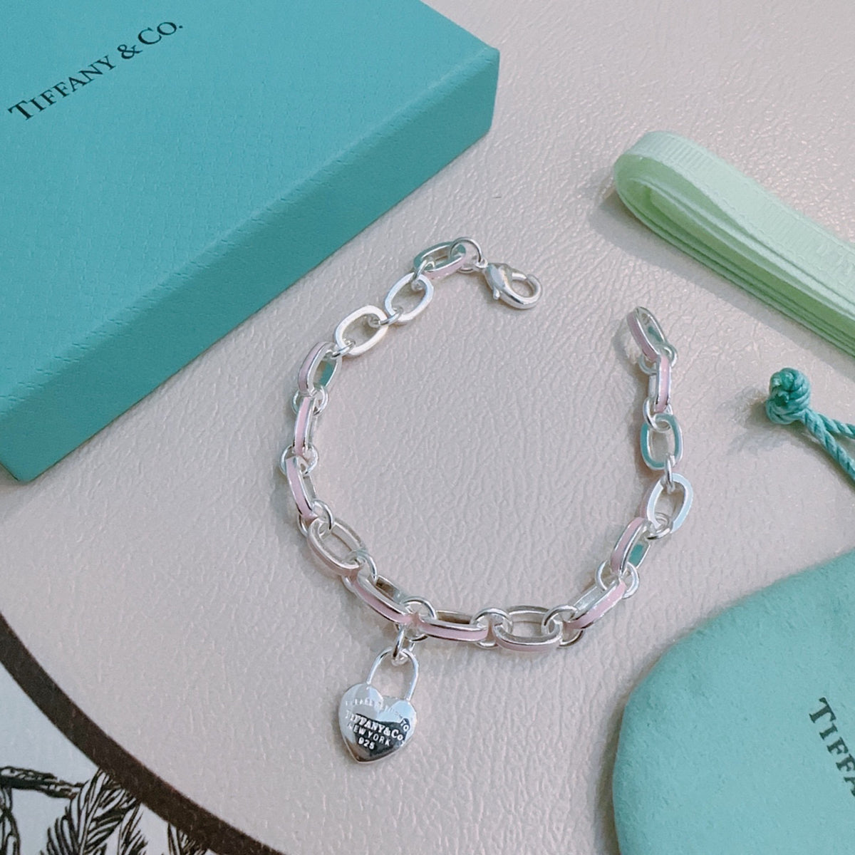 Signature Motif Bracelet in Silver-Tone – Vintage Detail – Design 16 detail view