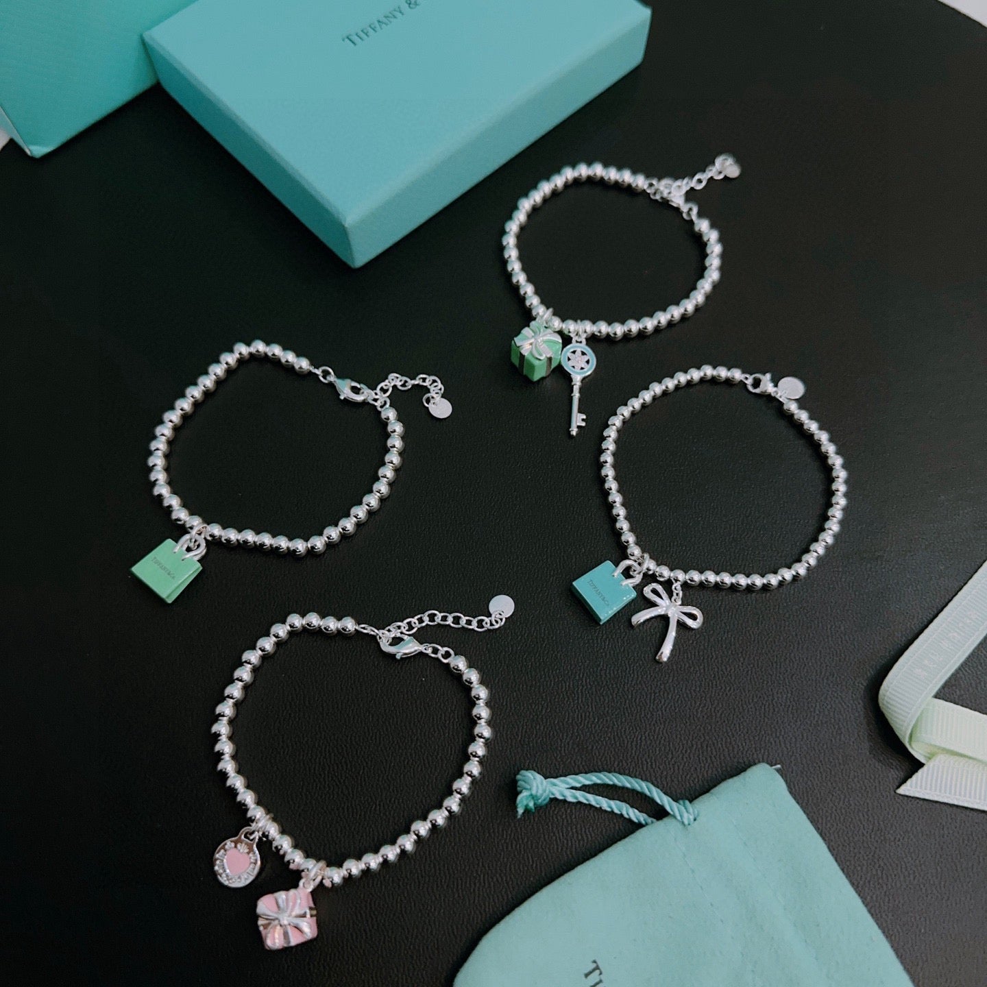 Signature Motif Bracelet in Silver-Tone – Vintage Detail – Design 15 detail view