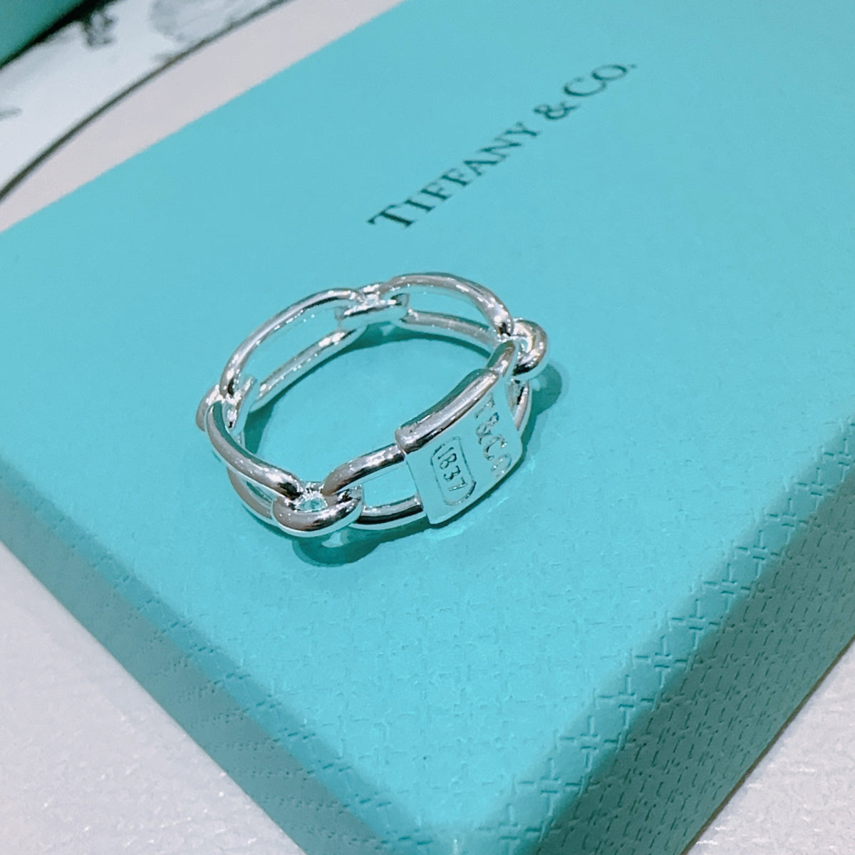 Signature Motif Statement Ring in Silver-Tone – Design 01 main product view