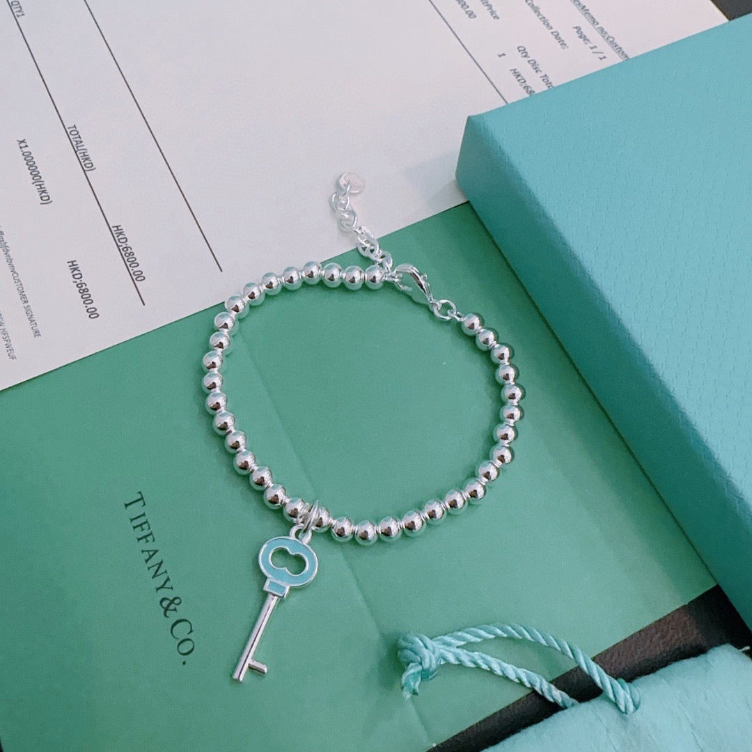 Signature Motif Bracelet in Silver-Tone – Vintage Detail – Design 13 styled product view