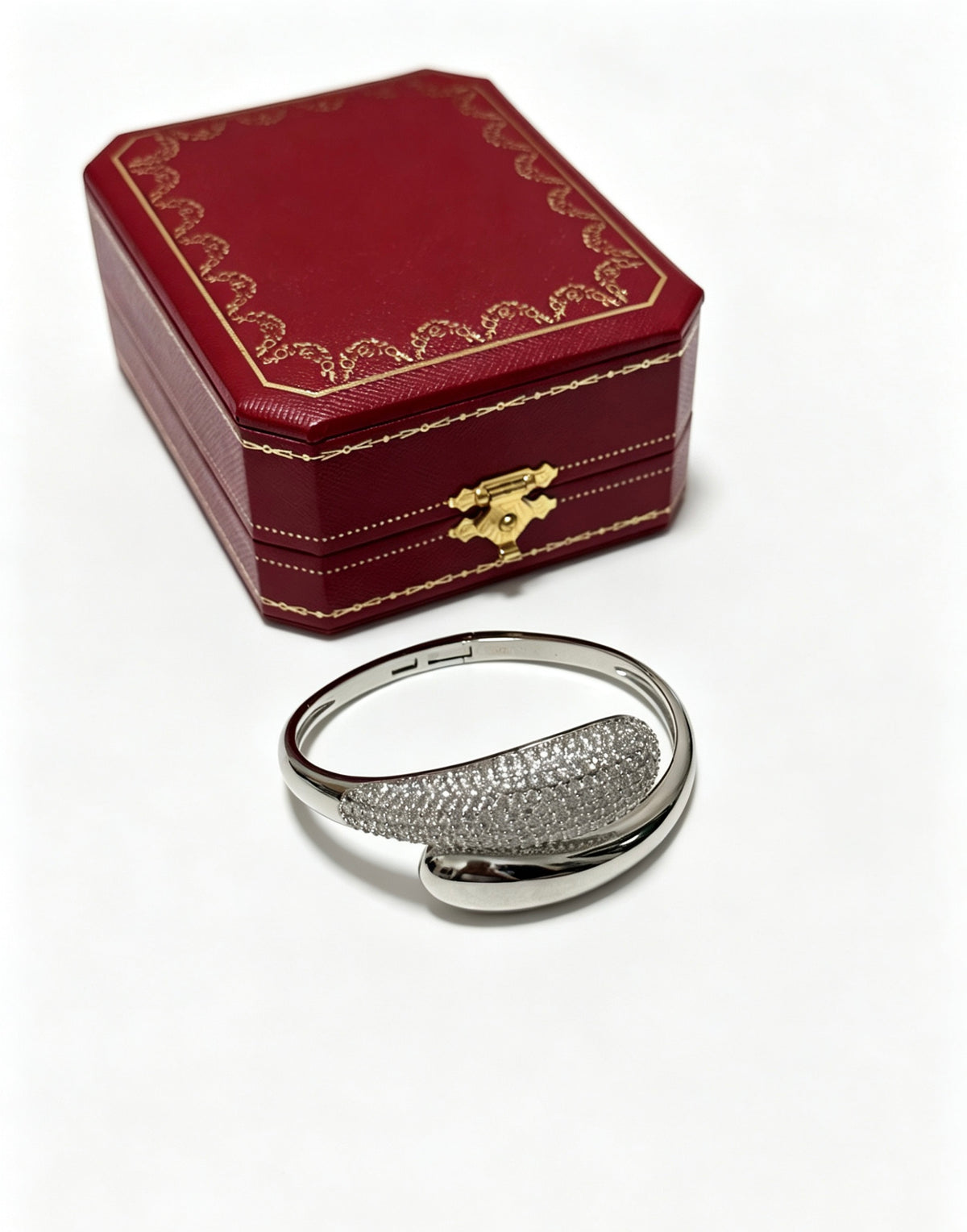 Sculptural Statement Bracelet in Gold-Tone – Design 21 main product view