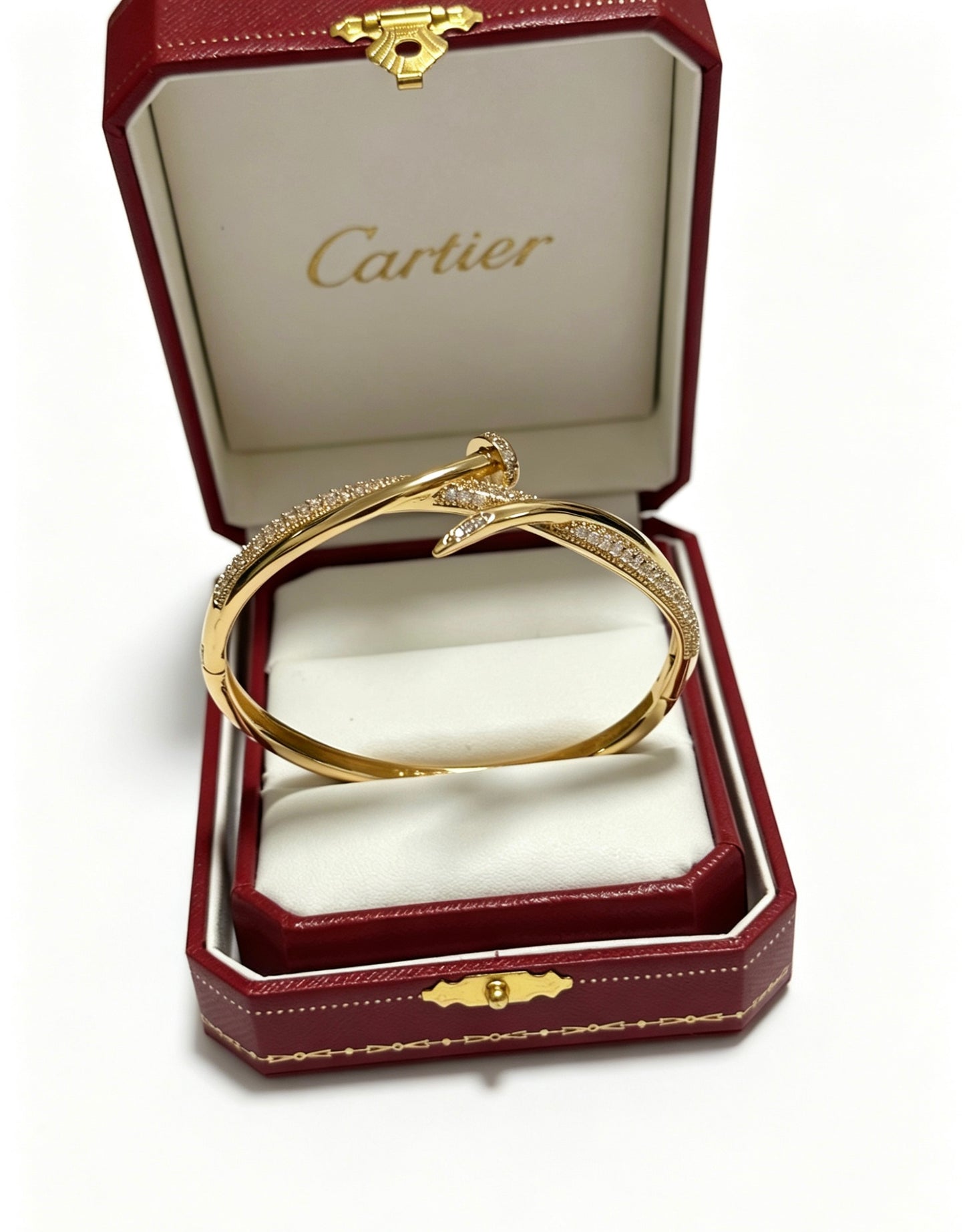 Sculptural Statement Bracelet in Gold-Tone – Design 16 detail view