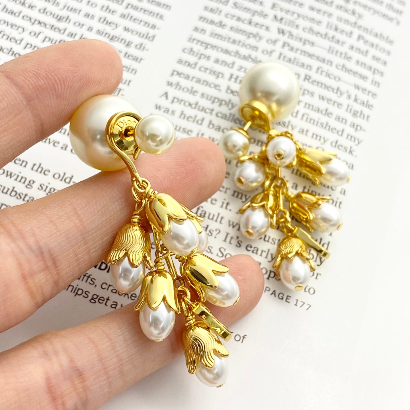 Pearl-Style Motif Stud Earrings in Polished Metal-Tone with Pearl-Style Detail – Design 003 main product view