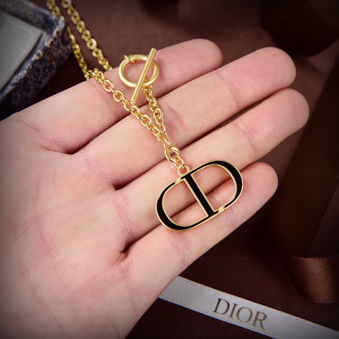 Sculptural Pendant Necklace in Polished Metal-Tone – Design 002 styled view