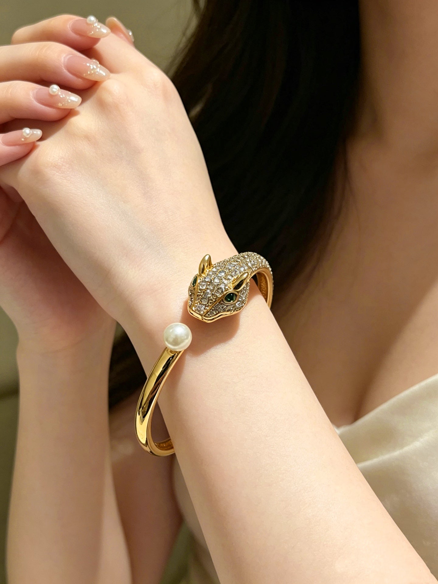 Sculptural Statement Bracelet in Gold-Tone – Design 03 front view