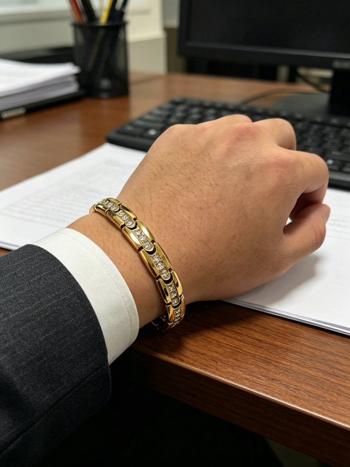 Sculptural Statement Bracelet in Gold-Tone – Design 02 front view