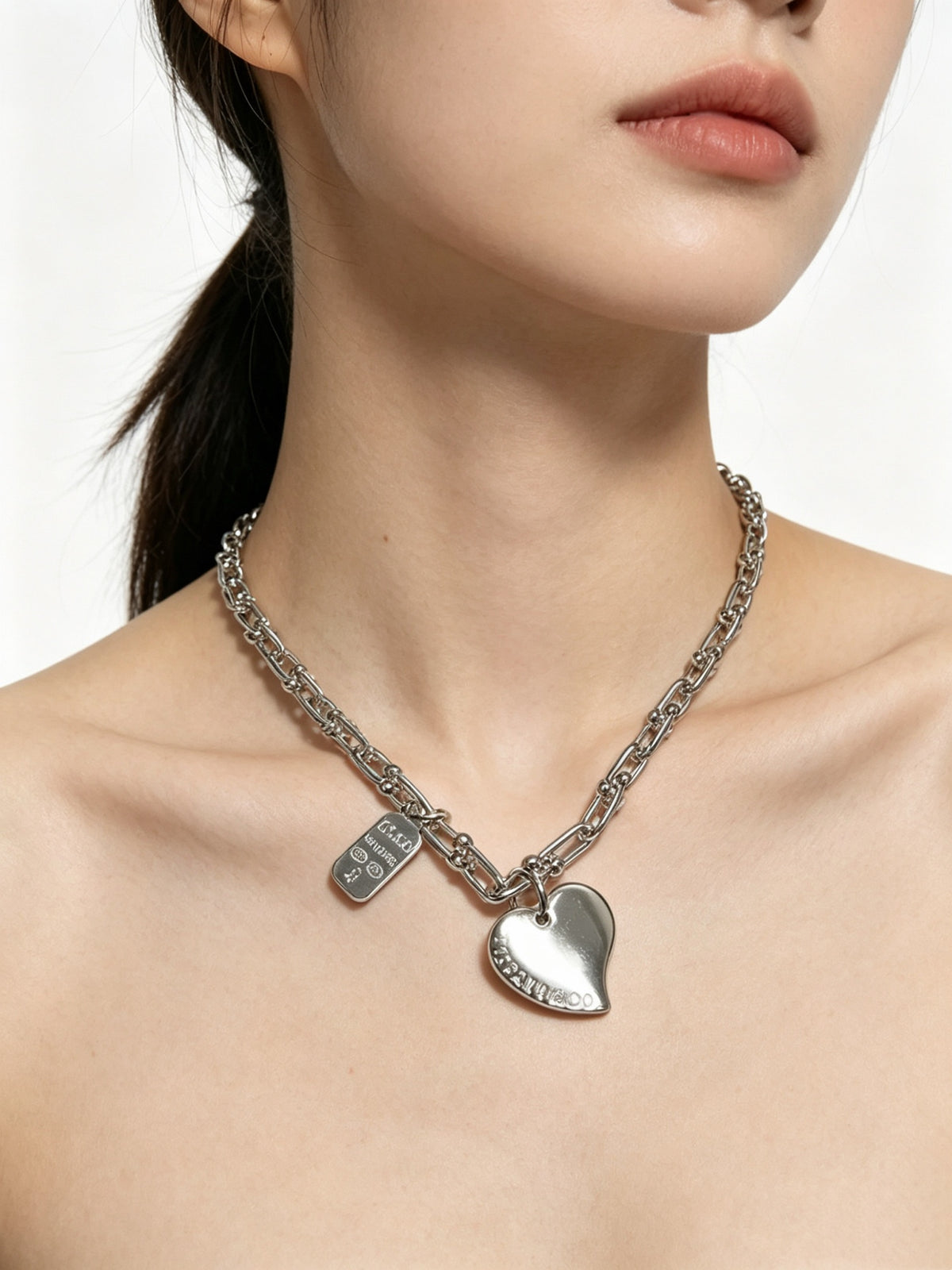 Signature Motif Pendant Necklace in Silver-Tone – Vintage Detail – Design 04 detail view