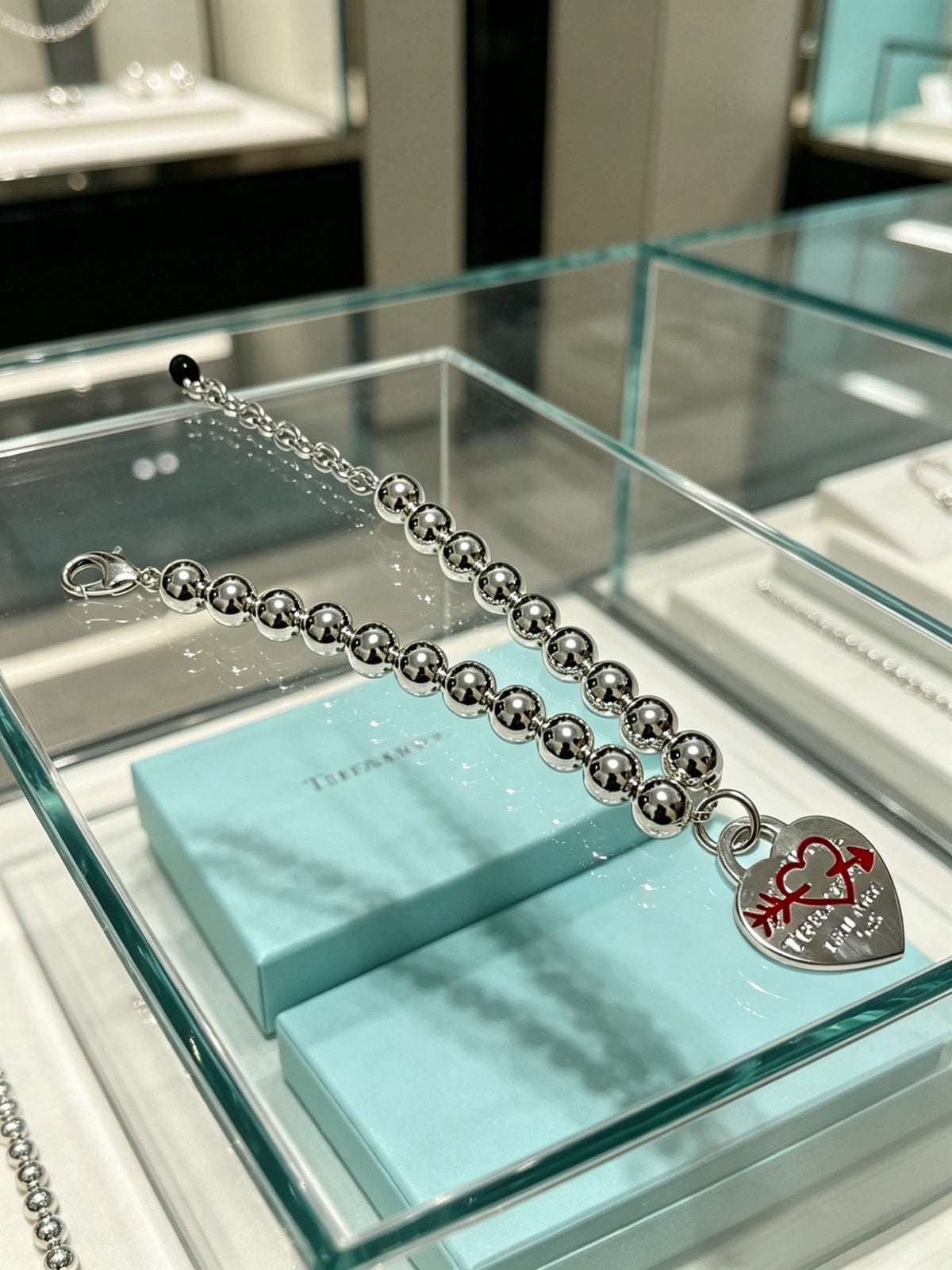 Signature Motif Bracelet in Silver-Tone – Vintage Detail – Design 09 front product view