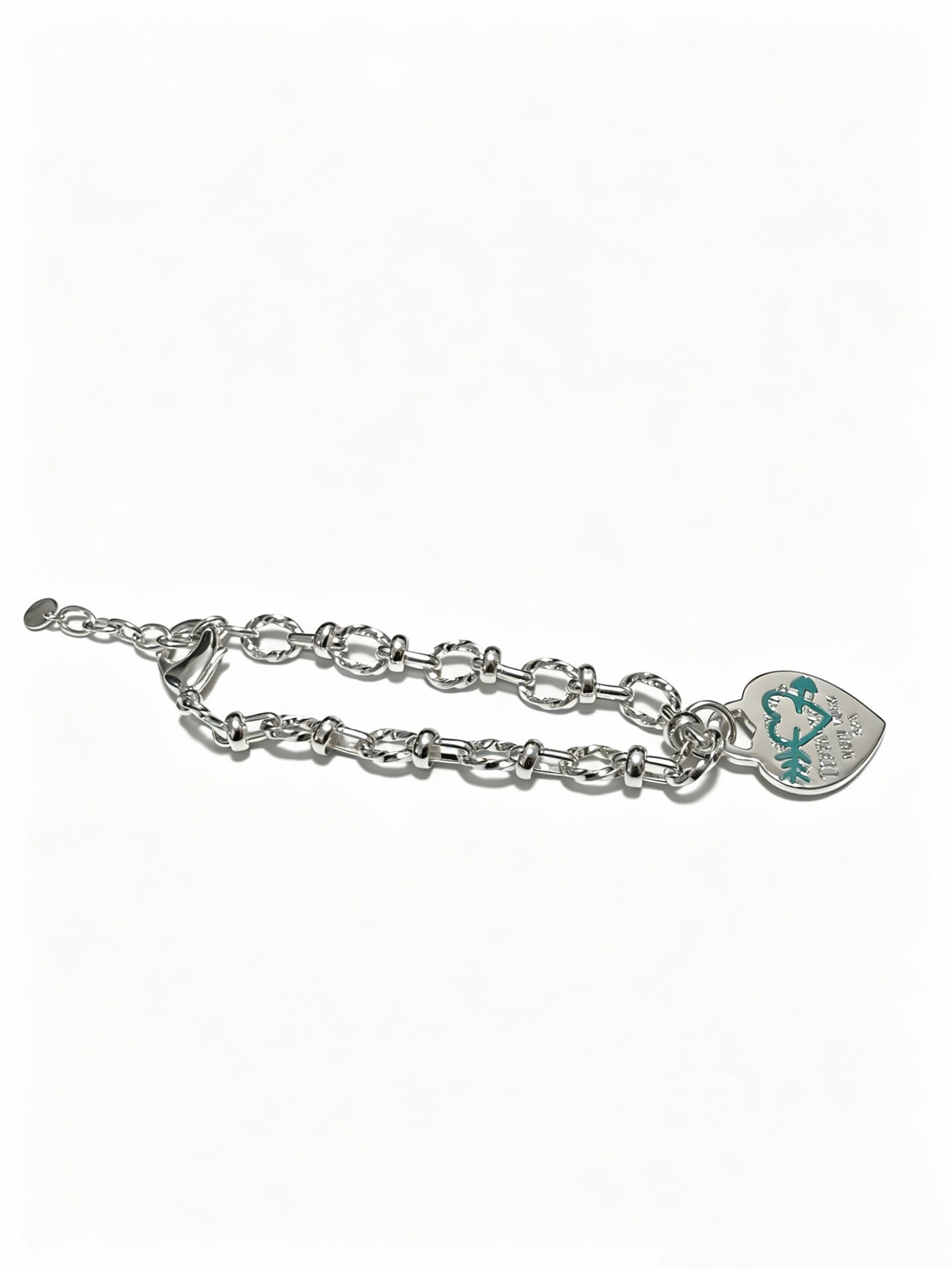 Signature Motif Bracelet in Silver-Tone – Vintage Detail – Design 07 detail view