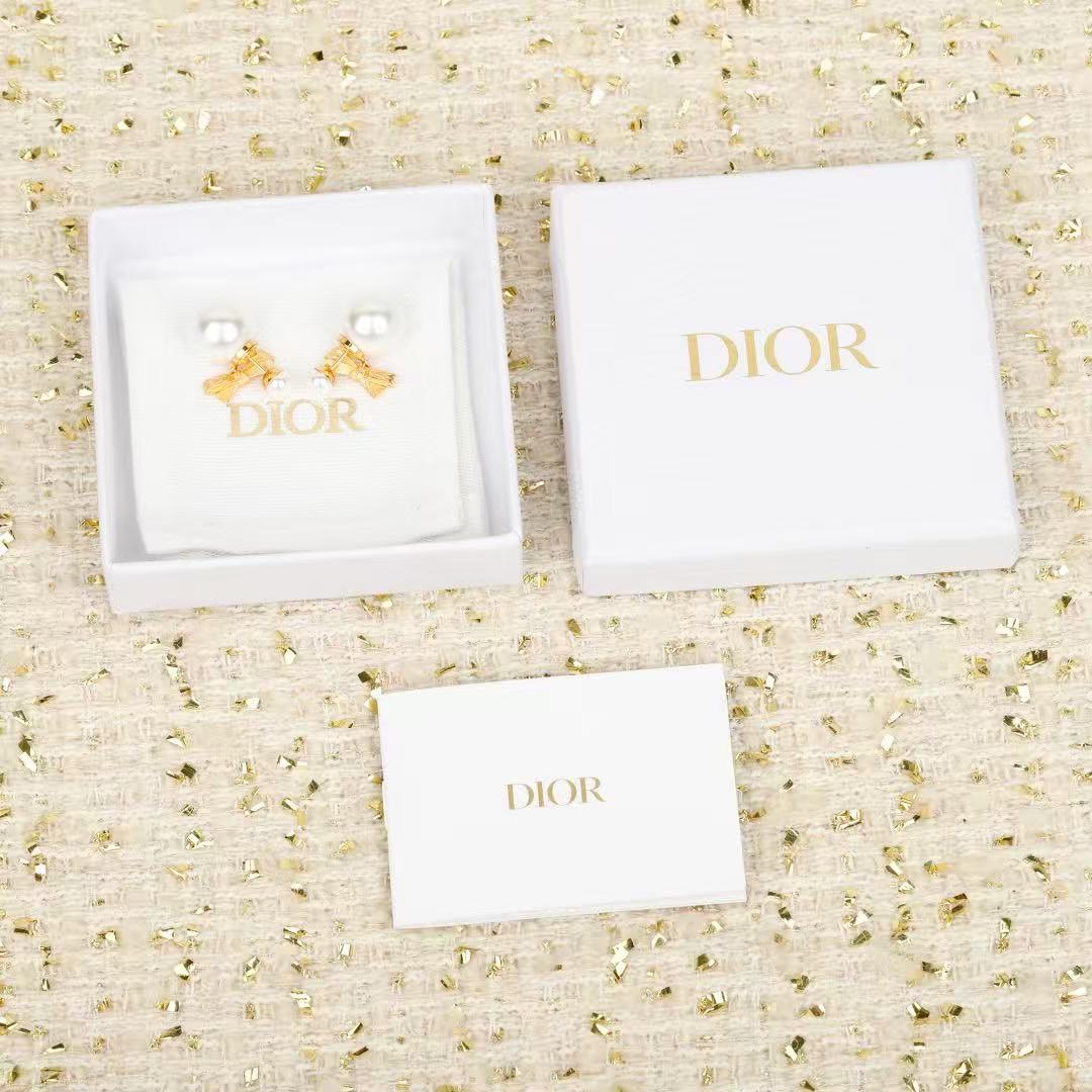 Bow & Butterfly Motif Statement Earrings in Polished Metal-Tone with Pearl-Style Detail – Design 001 close-up detail