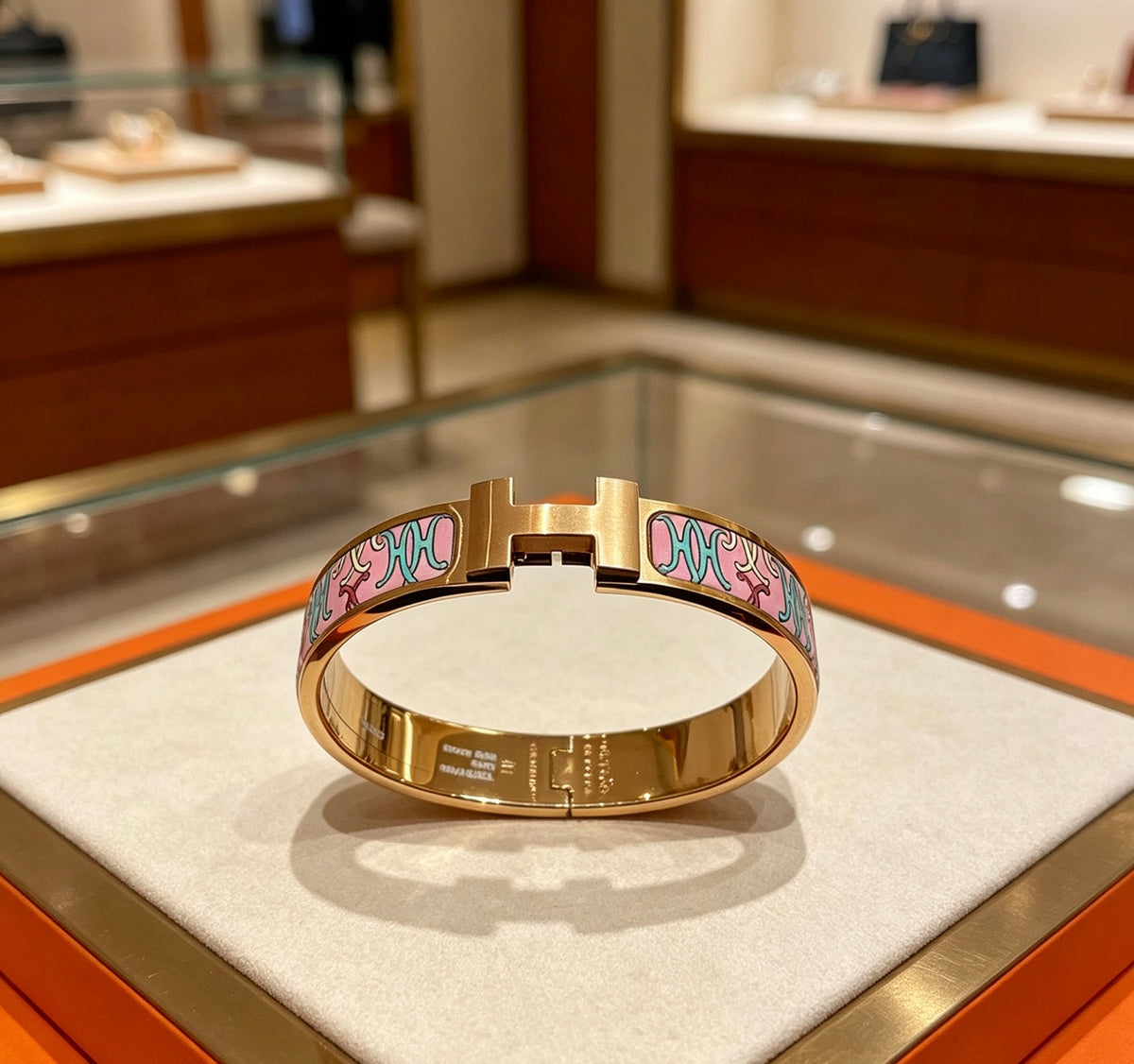 Horse Bangle in Gold-Tone – Enamel Detail – Design 007 main product view