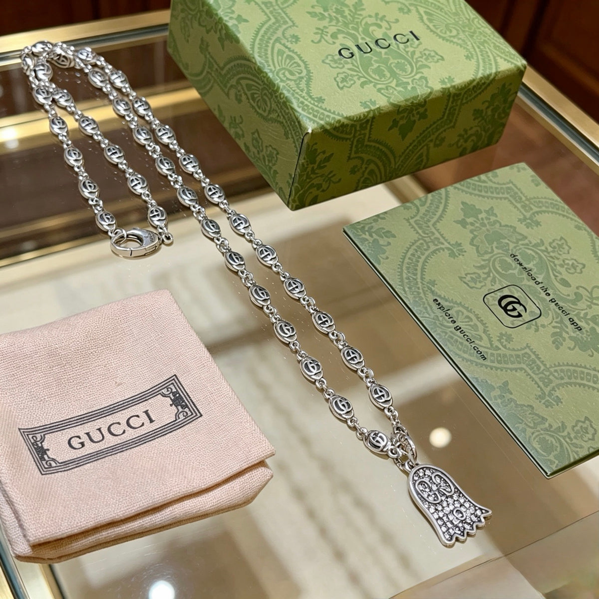 Double-G Emblem Pendant Necklace in Silver-Tone – Vintage Detail side detail