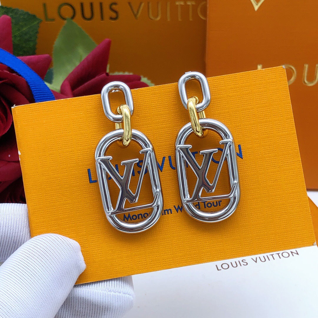 Geometric Emblem Stud Earrings in Gold-Tone – Design 002 detail view