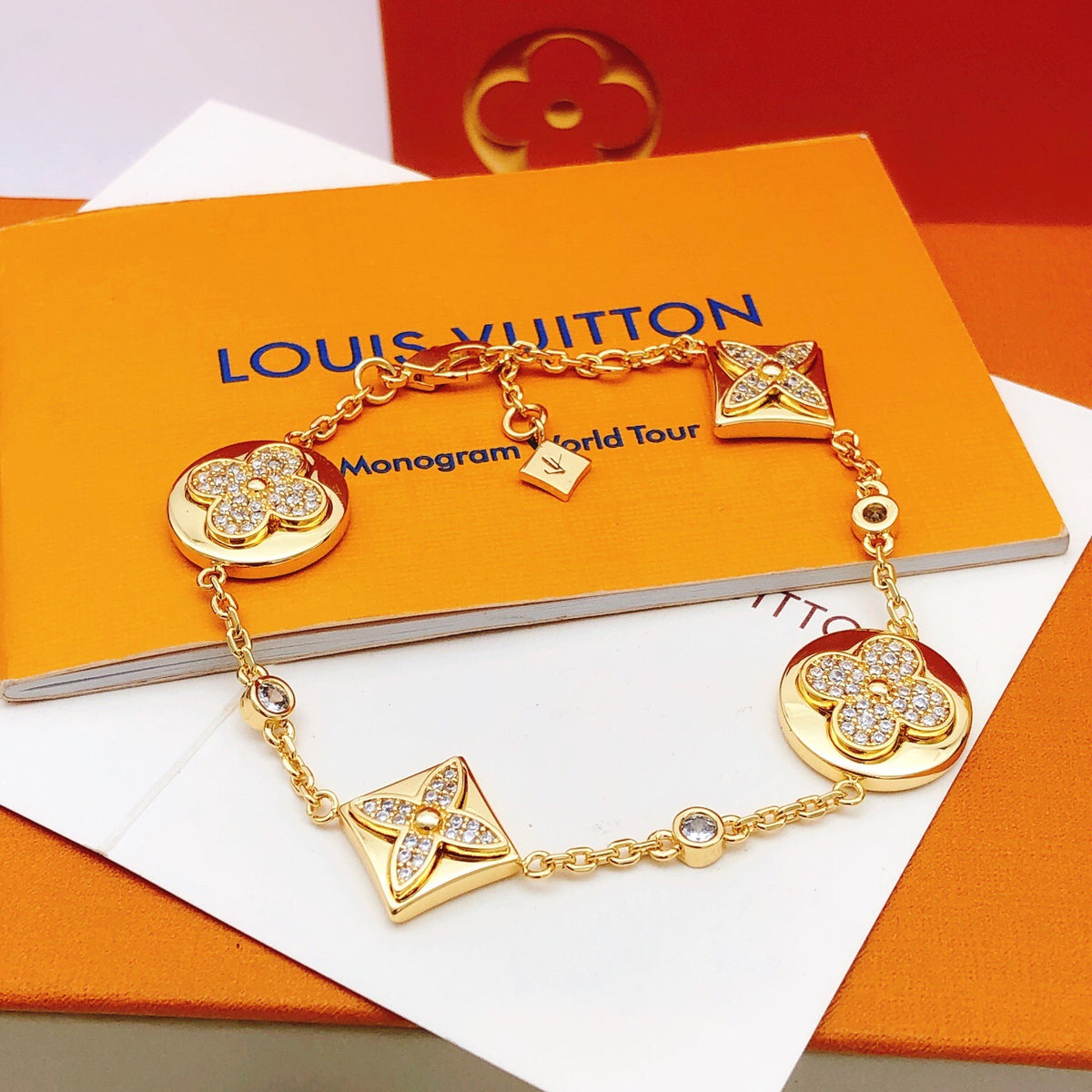 Floral Bracelet in Gold-Tone – Design 002 main product view