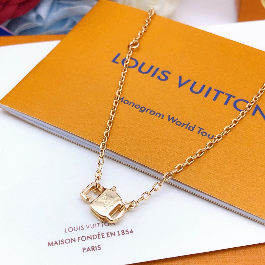 Geometric Emblem Pendant Necklace in Rose-Gold-Tone – Rose Gold Detail – Design 002 close-up detail