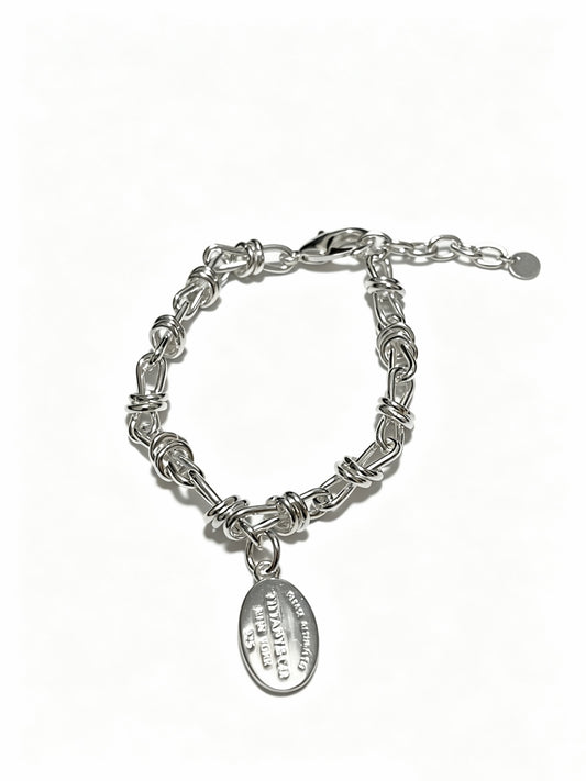 Signature Motif Bracelet in Silver-Tone – Vintage Detail – Design 03 main product view