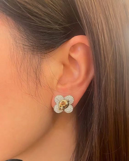 Sunflower Stud Earrings in Polished Metal-Tone – Sunflower Detail main product view