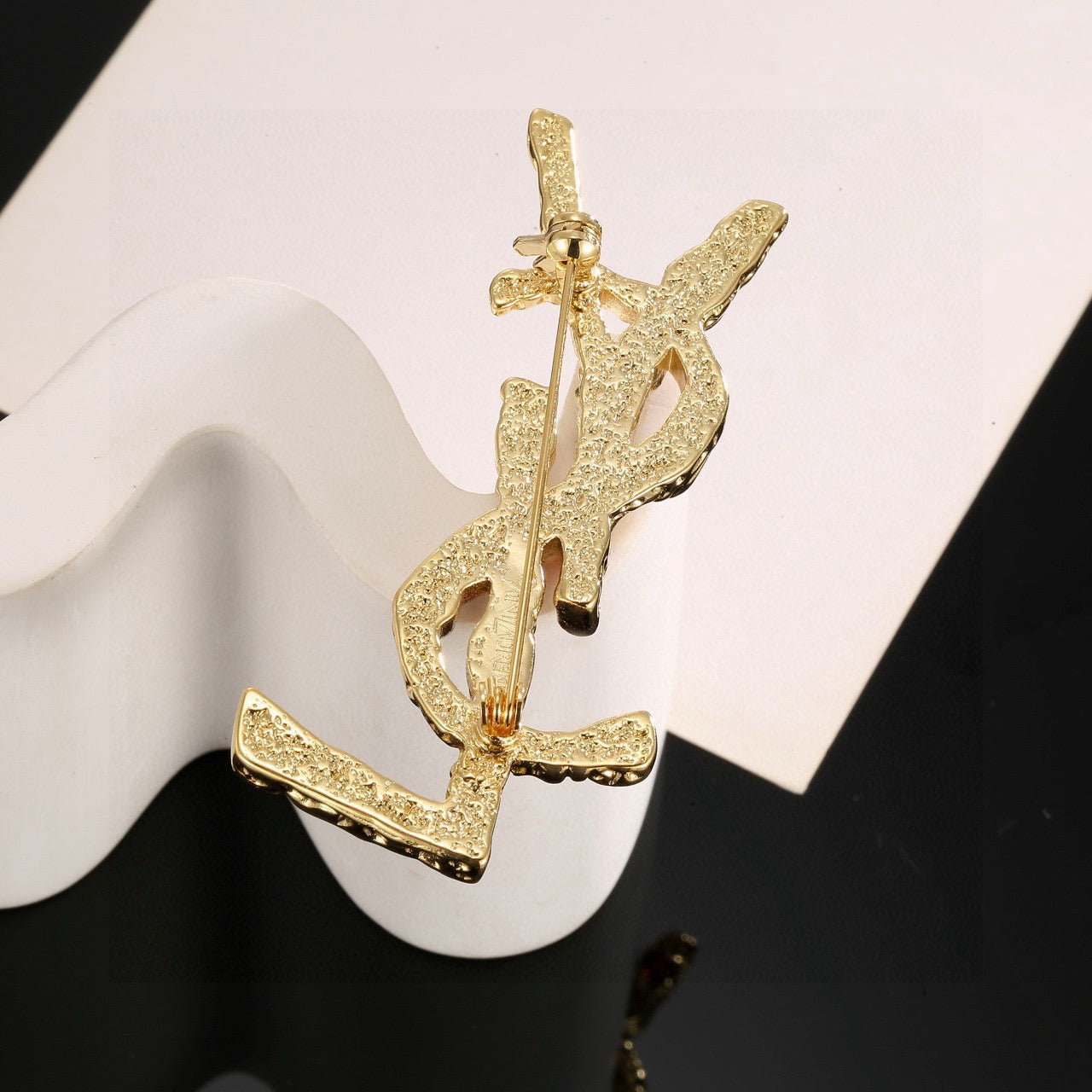 Geometric Emblem Brooch in Polished Metal-Tone – Design 004 main product view