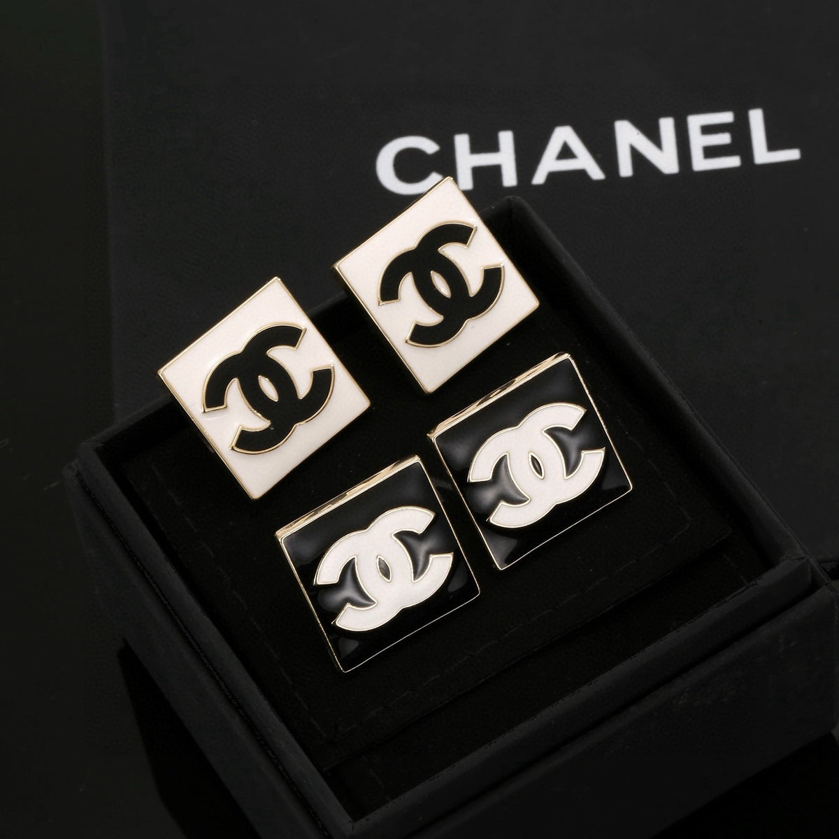 Double-C Emblem Stud Earrings in Gold-Tone – Design 003 side detail