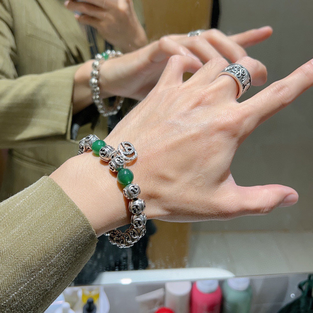 Double-G Emblem Beaded Bracelet in Polished Metal-Tone – Crystal Detail styled product view
