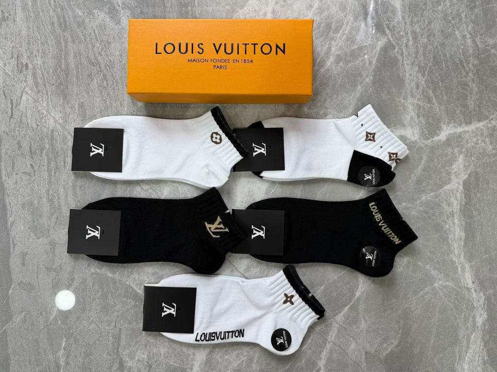 Louis Vuitton Cotton Visible Branded Cuff Or Emblem Details No-Show Socks - 5-Pair Set