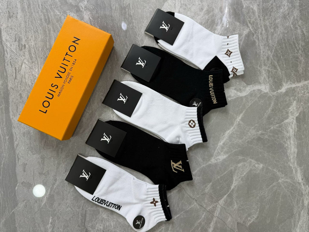 Louis Vuitton Cotton Visible Branded Cuff Or Emblem Details No-Show Socks - 5-Pair Set