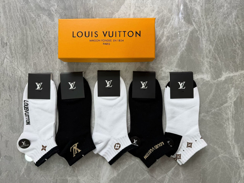 Louis Vuitton Cotton Visible Branded Cuff Or Emblem Details No-Show Socks - 5-Pair Set