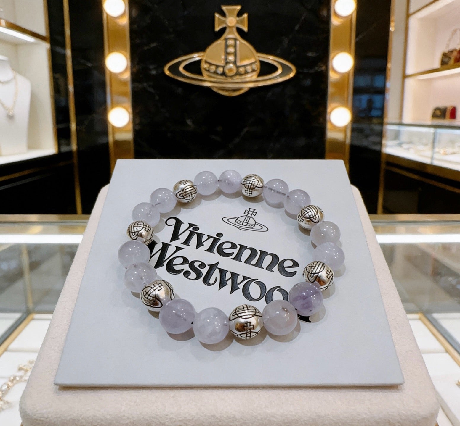 Orb-Inspired Emblem Bracelet in Silver-Tone – Vintage Detail – Design 004 front product view