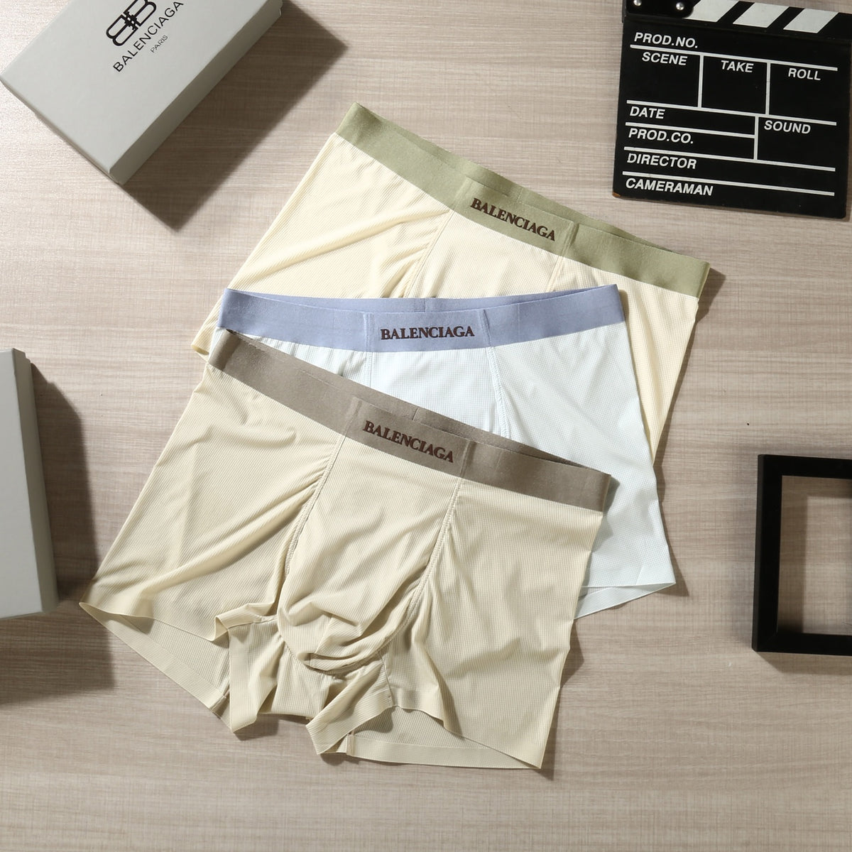 Balenciaga Contrast Wordmarks Men's Boxer Briefs - 3-Piece Box