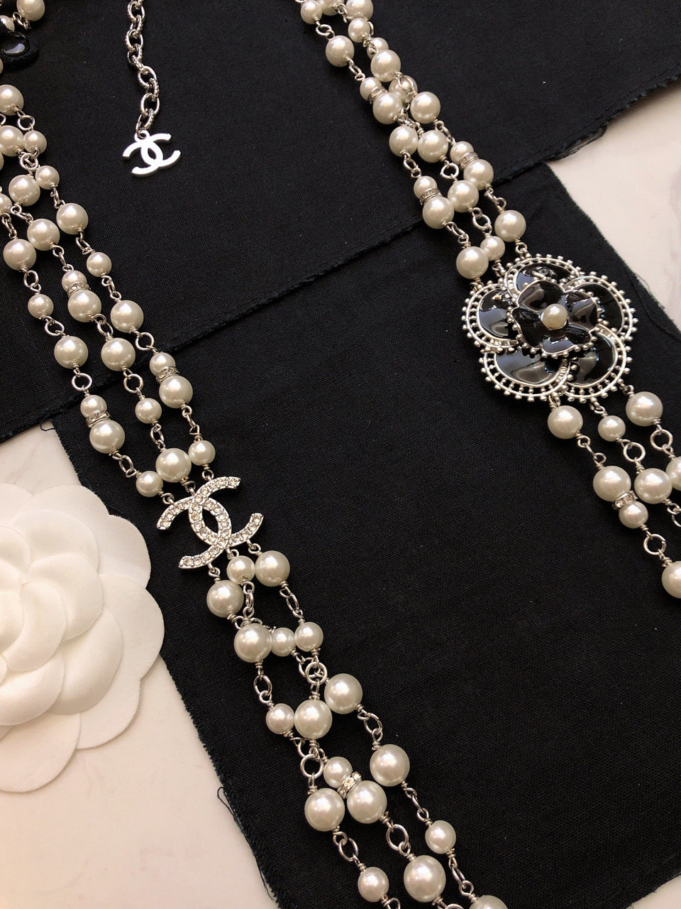 Camellia Pearl-Detail Pendant Necklace – Pearl Detail front product view
