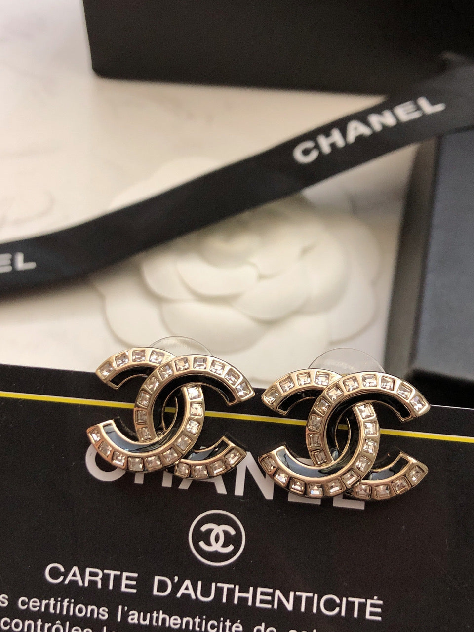 Double-C Emblem Crystal-Accent Stud Earrings – Black Detail main product view